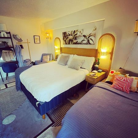 Seashore Waikiki Studio 1 Block From A Beach No Resort Fees ホノルル エクステリア 写真
