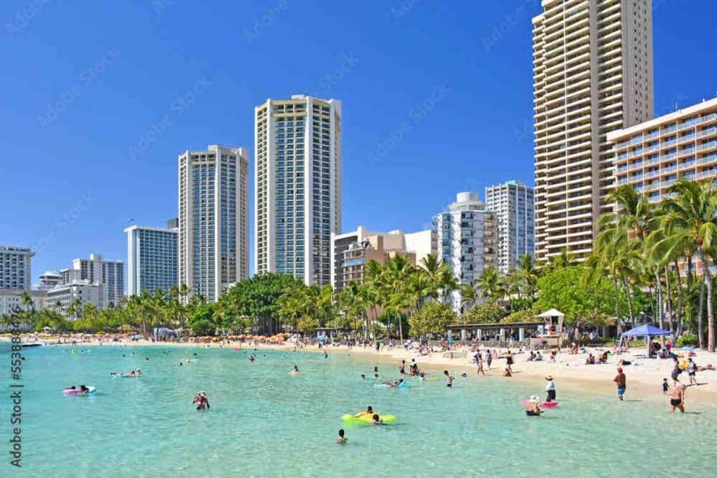 Seashore Waikiki Studio 1 Block From A Beach No Resort Fees ホノルル エクステリア 写真